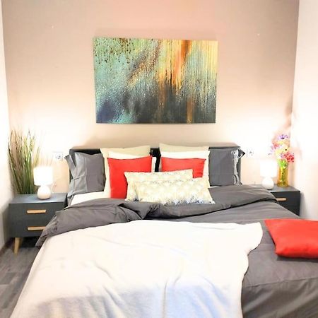 Residenza Santa Anastasia Free Parking Верона Экстерьер фото
